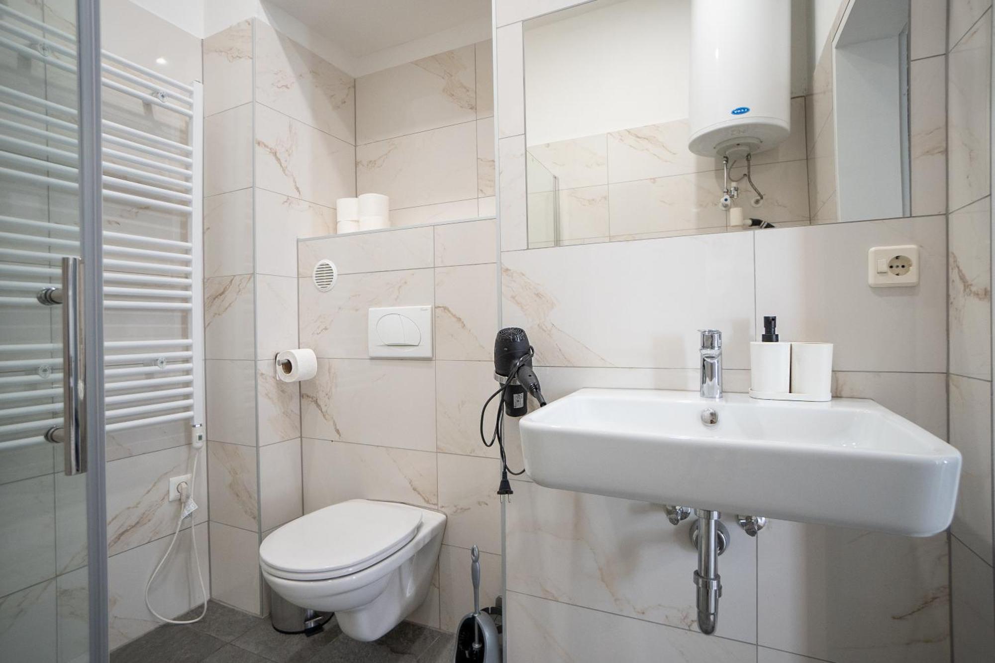 Appartement Beautiful New Near Center *